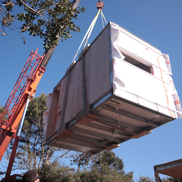 Fotografía del proceso de construcción de las viviendas